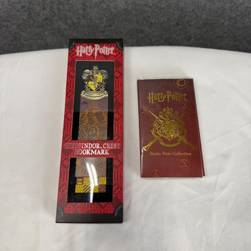 Harry Potter Gryffindor Crest Metal Bookmark &‎ Sticky Note Collection Set NEW